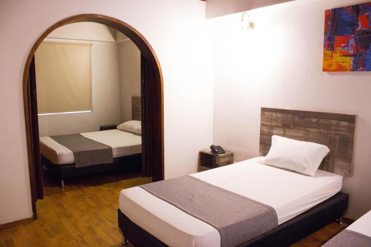 Hotel Porton Colonial ميديلين المظهر الخارجي الصورة